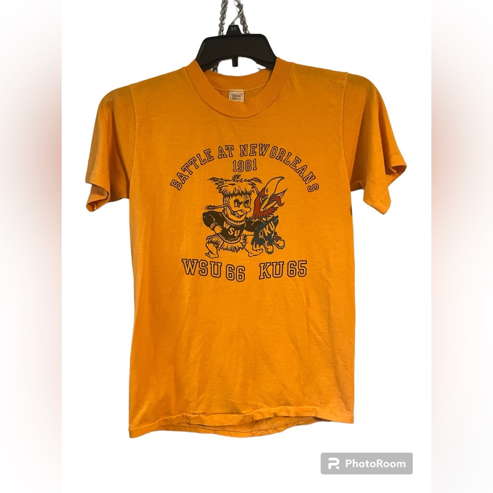 1981 BATTLE OF NEW ORLEANS  SHIRT WSU BEATS KU, SIZE MEDIUM VINTAGE
